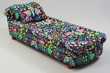 JOSEF FRANK, couch, Firma Svenskt Tenn, modell 775.