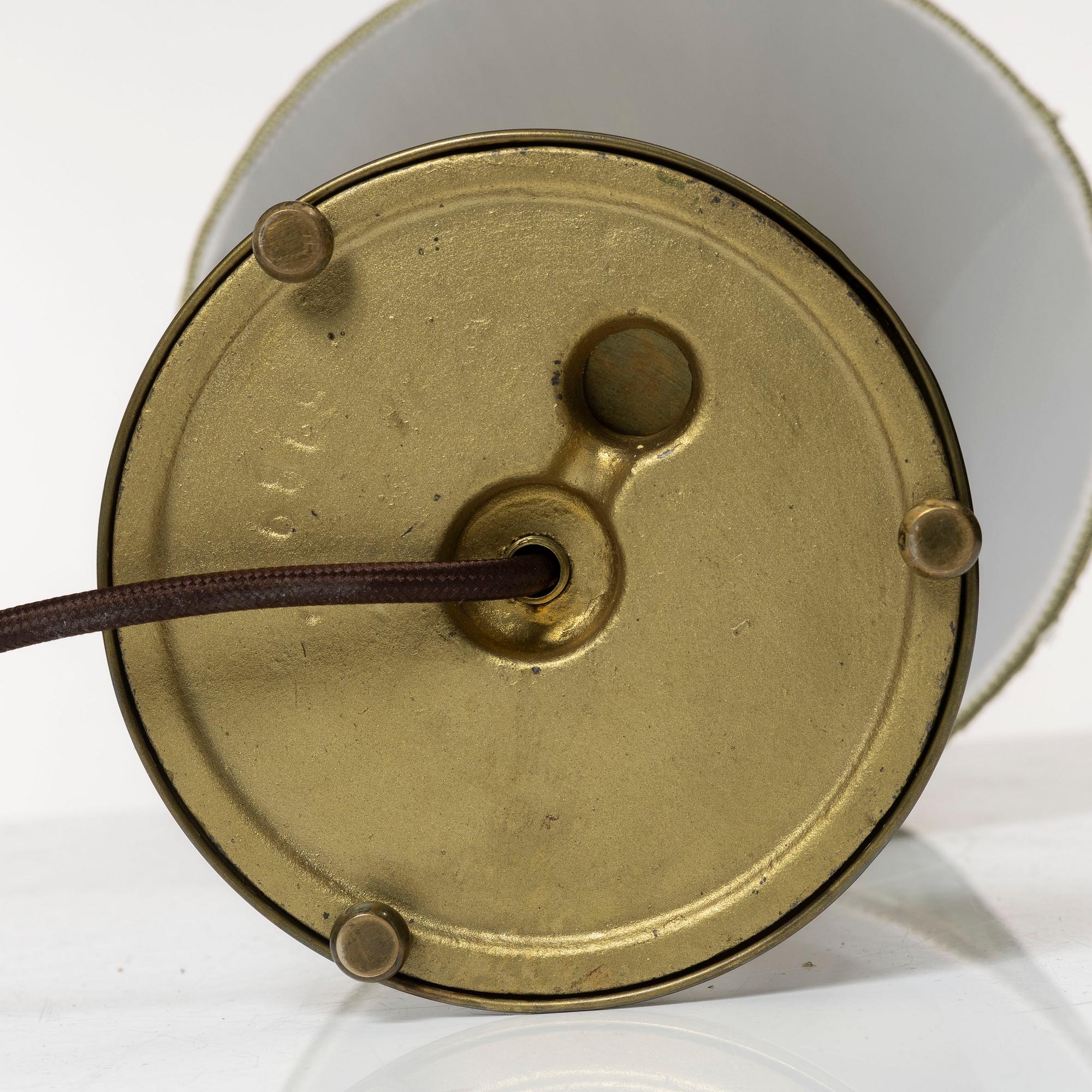 Harald Notini, a table lamp model "6930", Arvid Böhlmarks Lampfabrik, Stockholm, 1920s-30s.