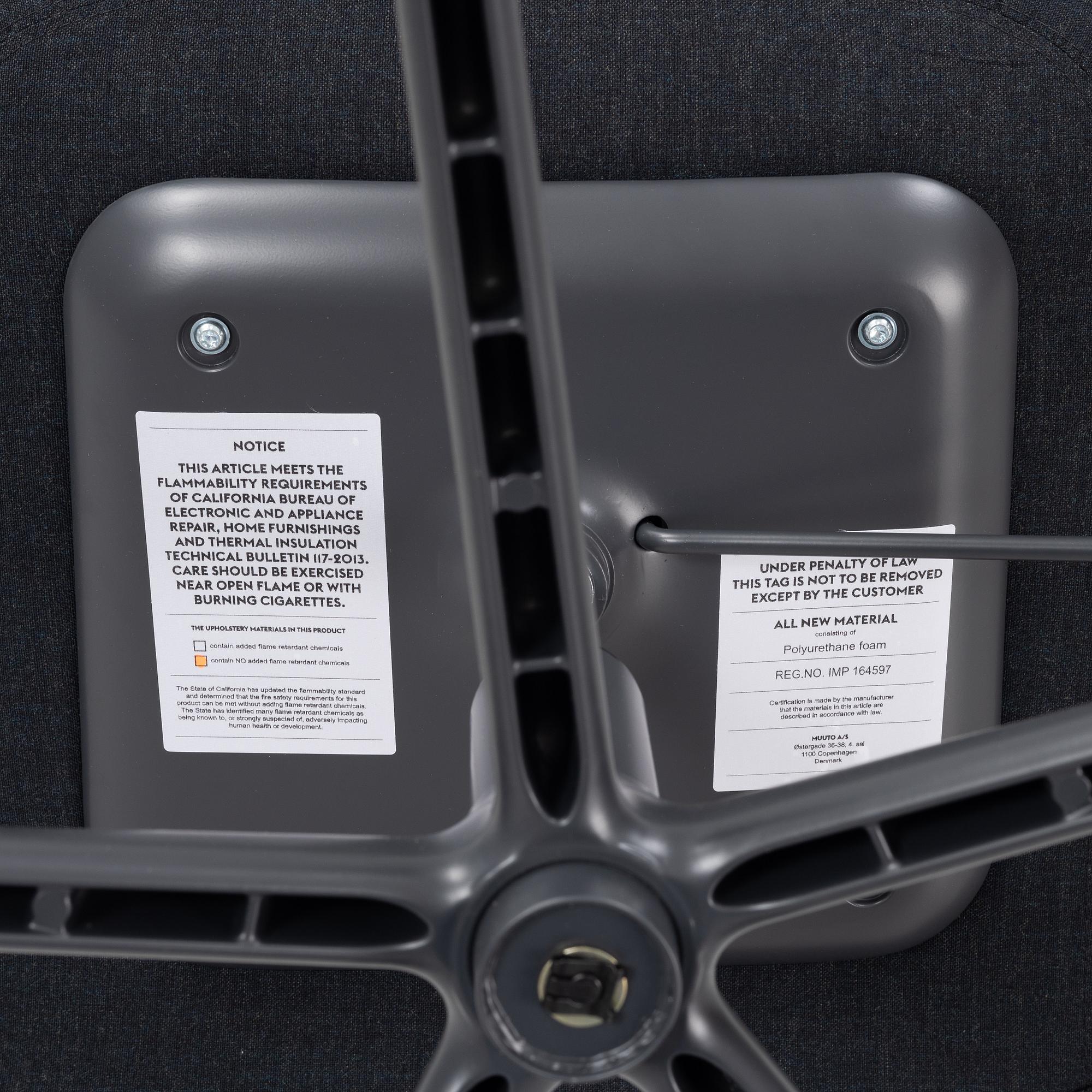 Iskos-Berlin, a 'Fiber' swivel office chair, Muuto.