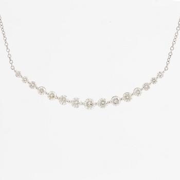 Necklace 18K white gold with brilliant-cut diamonds.