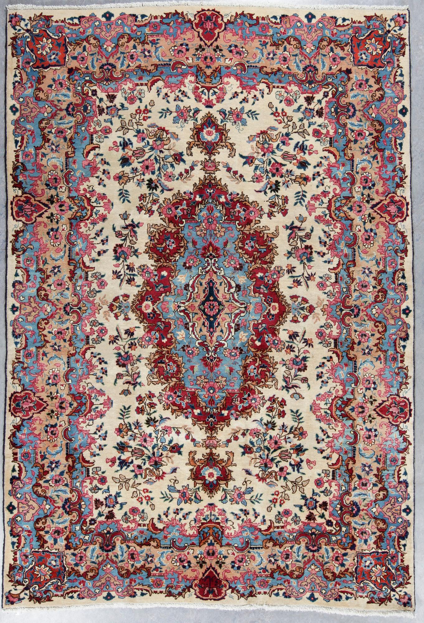 Matta, Meshed/Khorasan. Ca 285 x 196,5 cm.