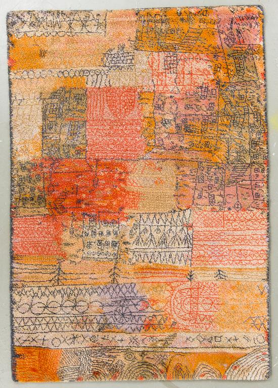 CARPET. "Florentinisches villenviertel”. Machine made pile. 202 x 138 cm. After a work of Art by Paul Klee from 1926.
