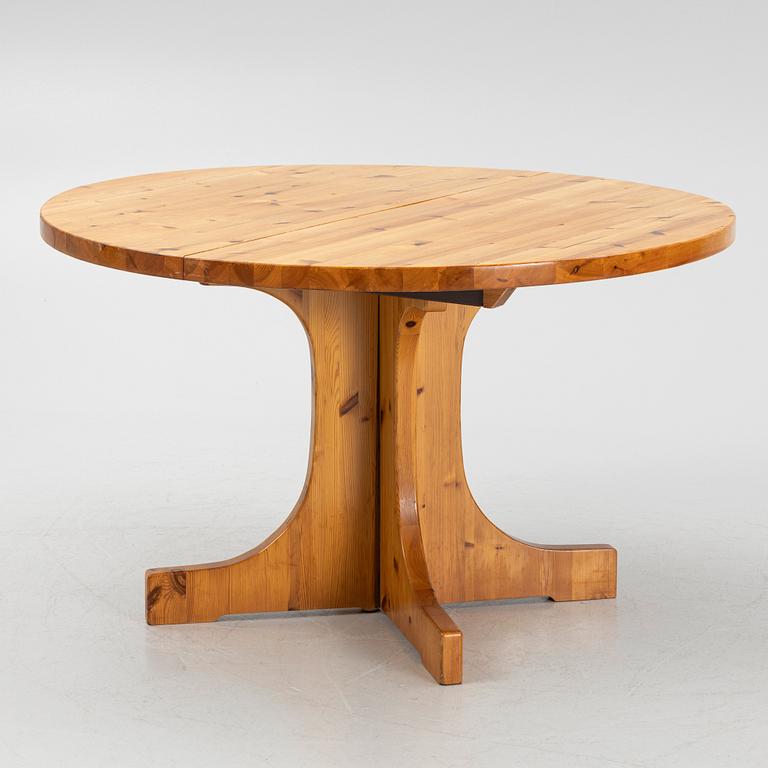 Dining table, second half of the 20th century.