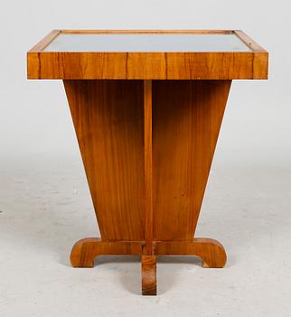 BORD, 1900-talets första hälft.