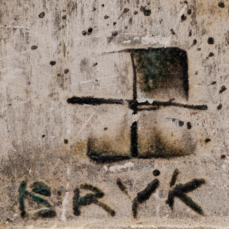 RUT BRYK, A CERAMIC VASE. House. Signed Bryk.