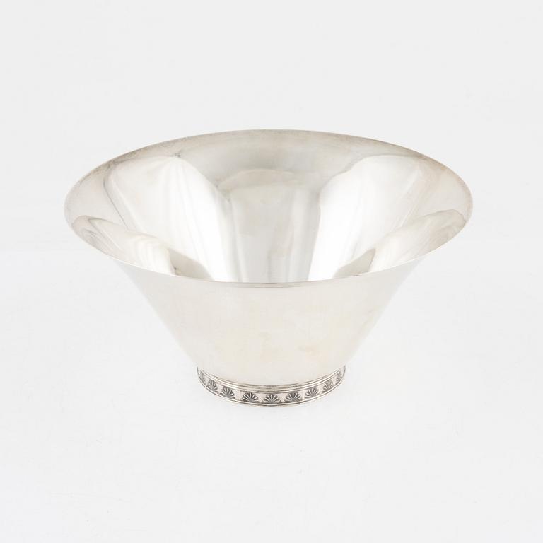 Wiwen Nilsson, skål, sterlingsilver, Anders Nilsson, Lund, 1970.