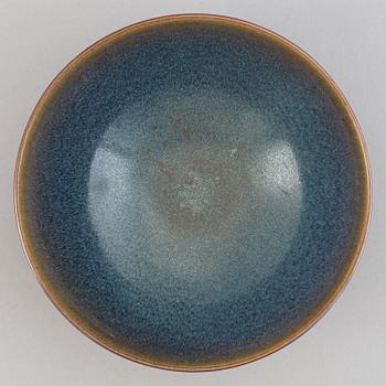 Rolf Palm, a set of two stoneware vases and three stoneware bowls.