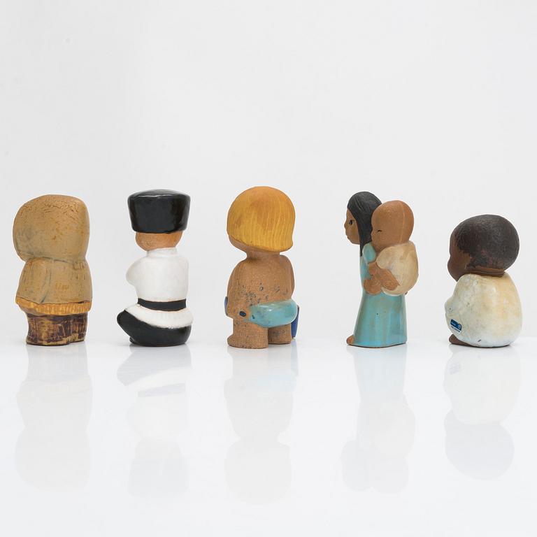 Lisa Larson, figuriineja, 5 kpl, kivitavaraa, Gustavsberg. Signeeratut massaan.