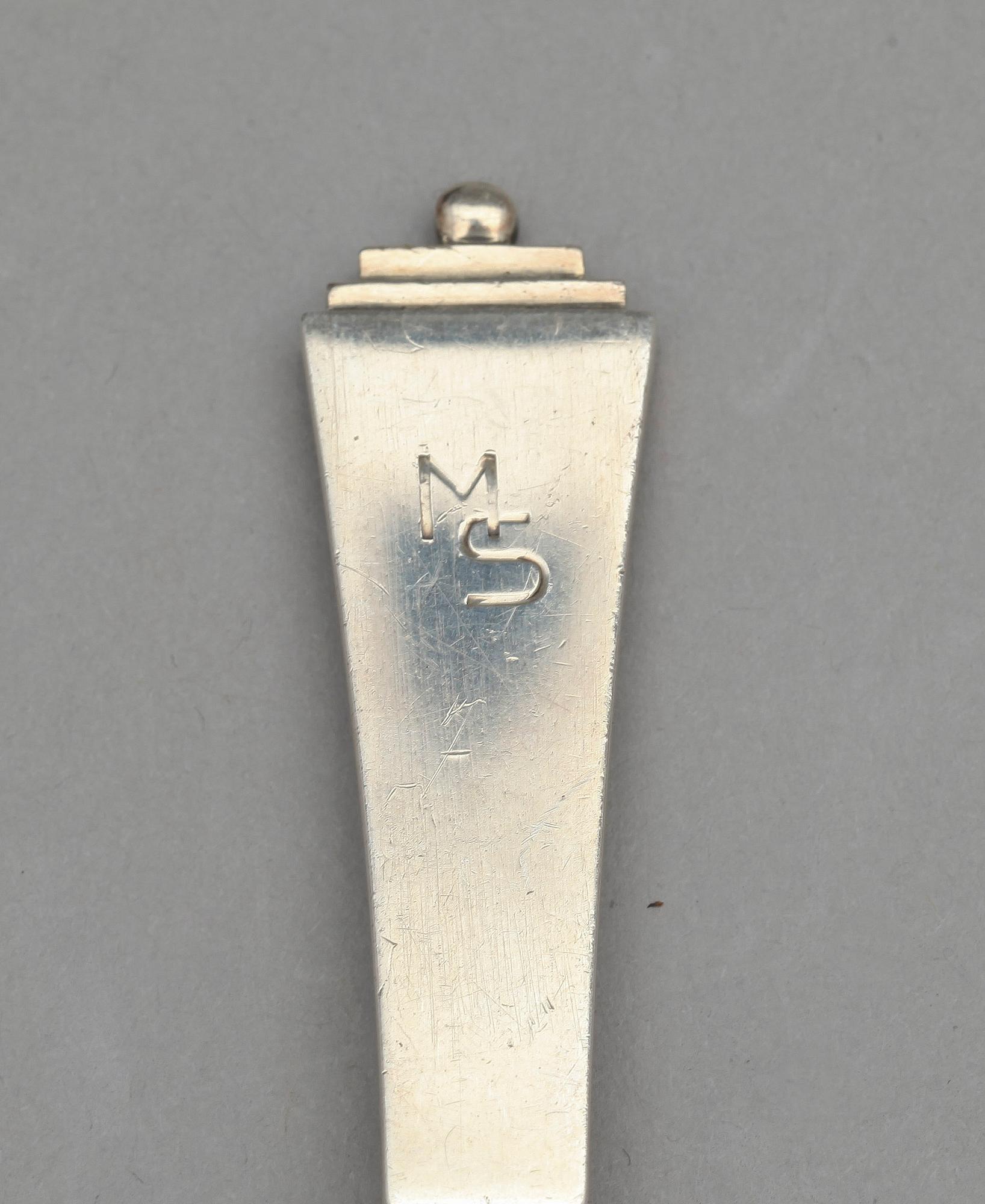DIVERSE BESTICK, 6 st, sterlingsilver, Georg Jensen, tidigt 1900-tal respektive 1930-tal. Vikt ca 227 gram.