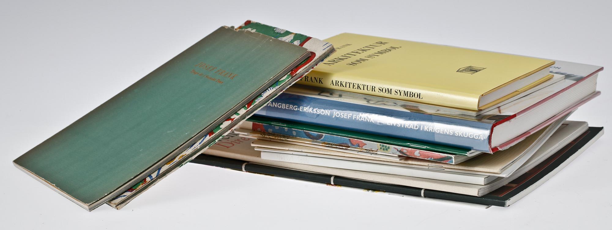 PARTI LITTERATUR OCH KATALOGER, 15 delar, Svenskt Tenn.