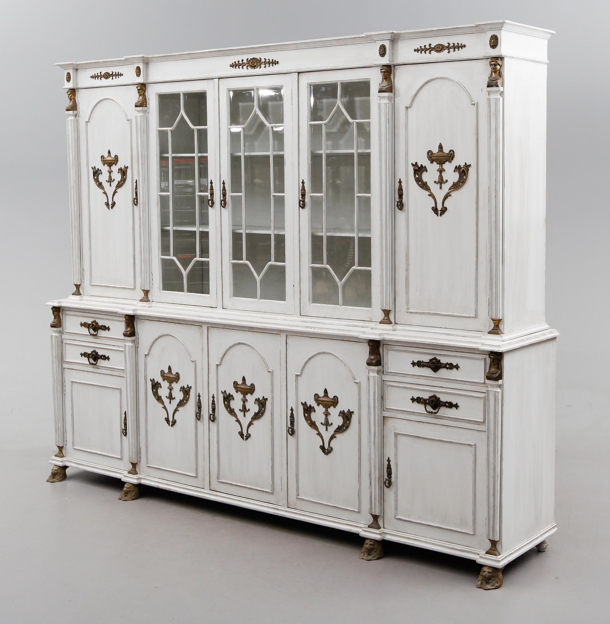 MATSALSSKÅP, 1900-talets första hälft.