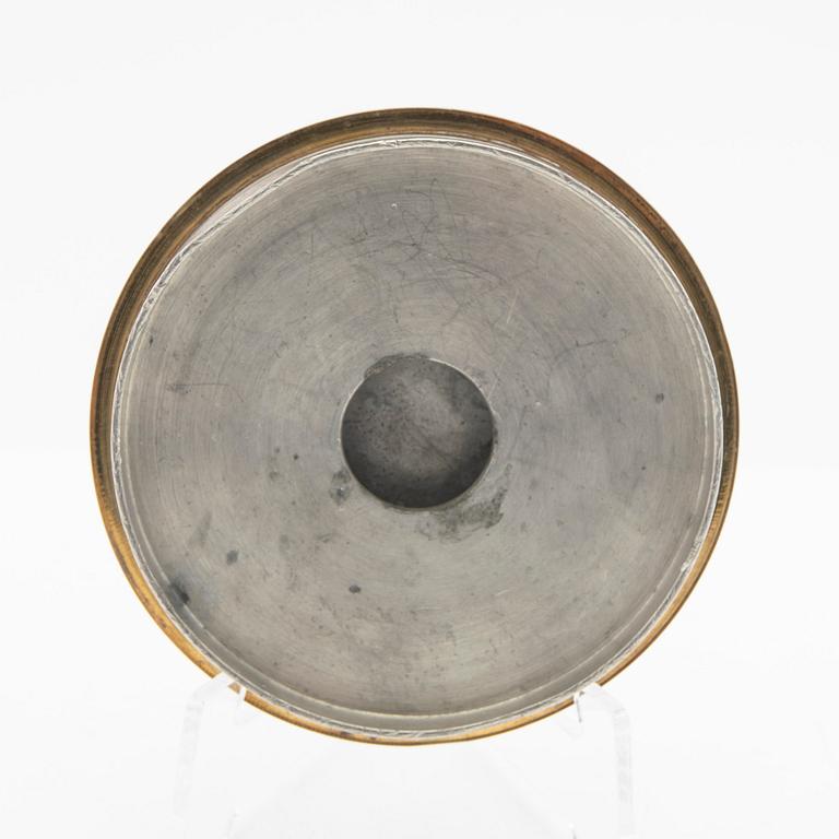 Estrid Ericson, tobacco box with lid, modell A2273, Firma Svenskt Tenn, Stockholm 1948.