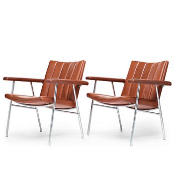 Hans J. Wegner, a pair of "AP-52" easy chairs, AP-stolen, Denmark, 1960's.