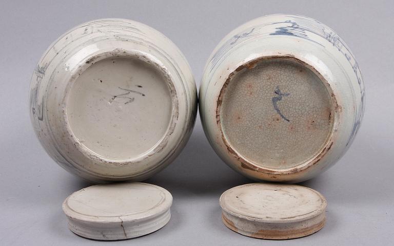 BOJANER, ett par, Kina, 1800-tal.