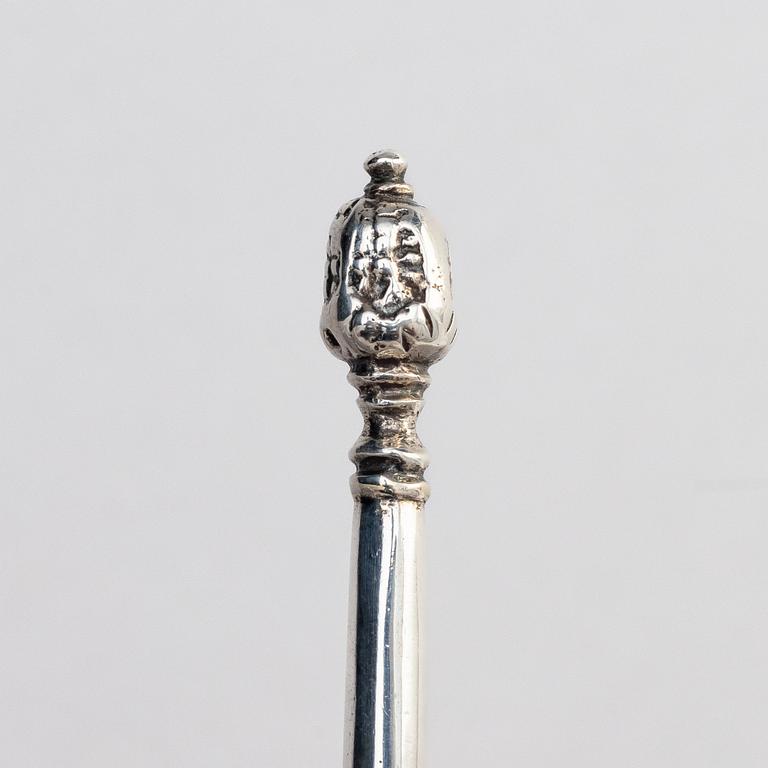 A 17th century Baroque silver spoon, unidentified mark, Scandinavia.