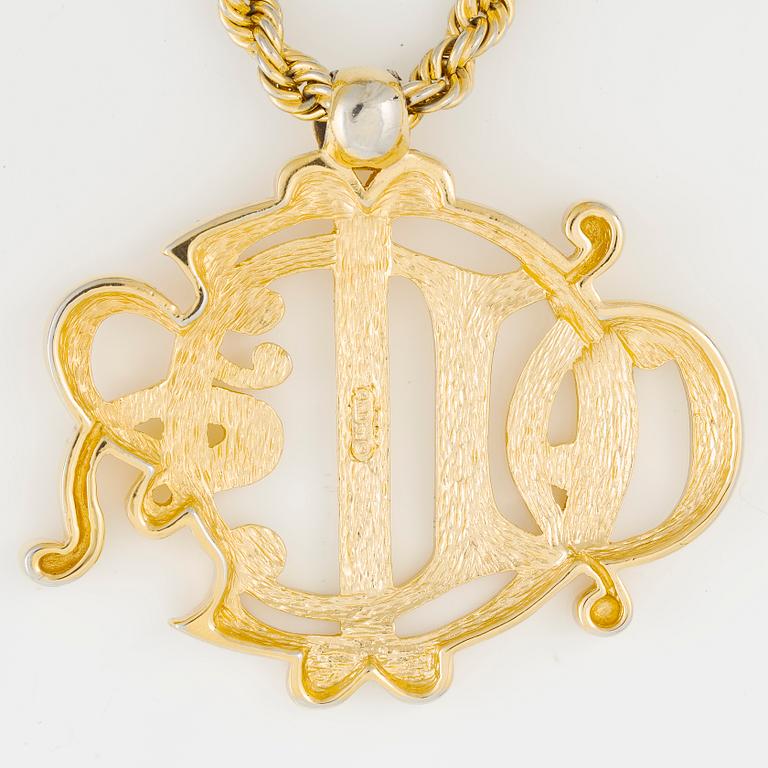 Dior necklace in gold metal.