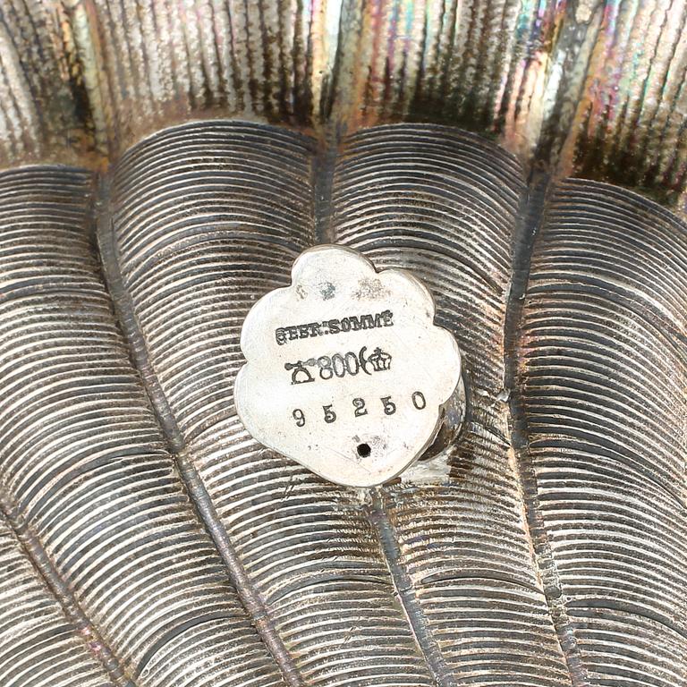 SKÅL, låghhaltigt silver 800, 1900-talets första hälft, vikt ca 477 gram.