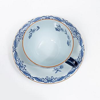 Dinner service, approximately 63 pieces, stoneware and porcelain, "East India", Rörstrand.