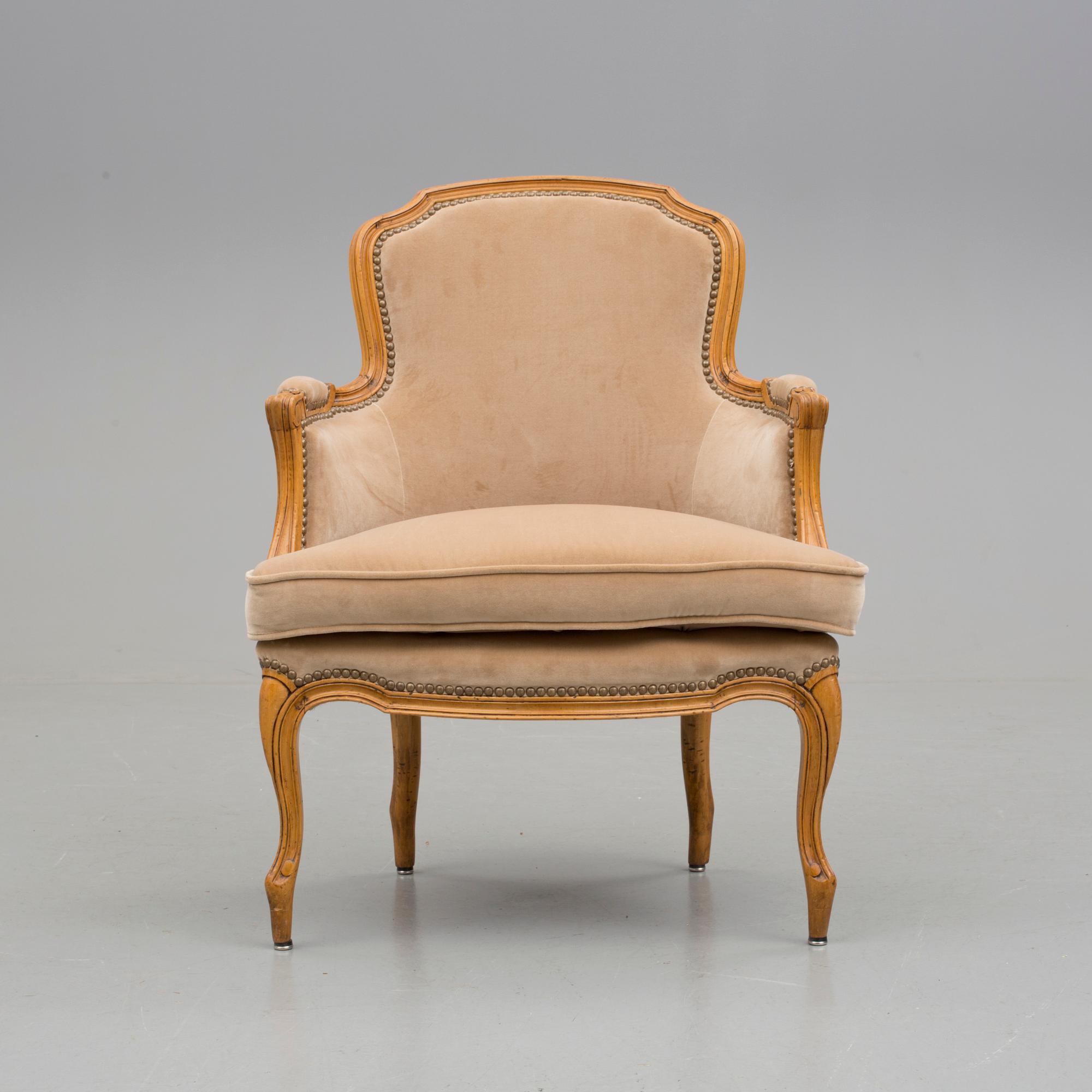 FÅTÖLJ. Rokokostil, 1900-tal.