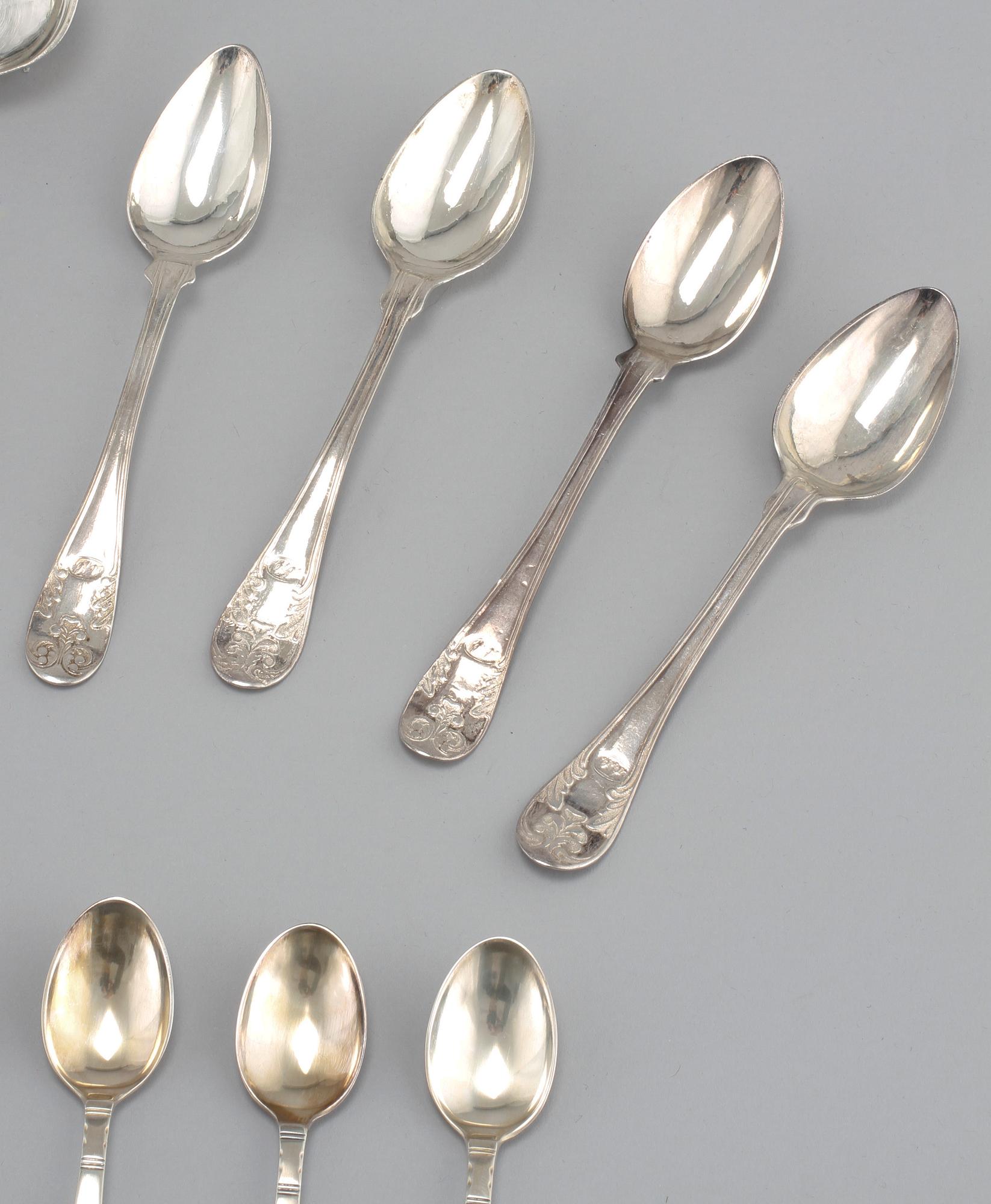 SILVERBESTICK, 17 delar, Sverige och importerat, 1900-tal, 463 gram.
