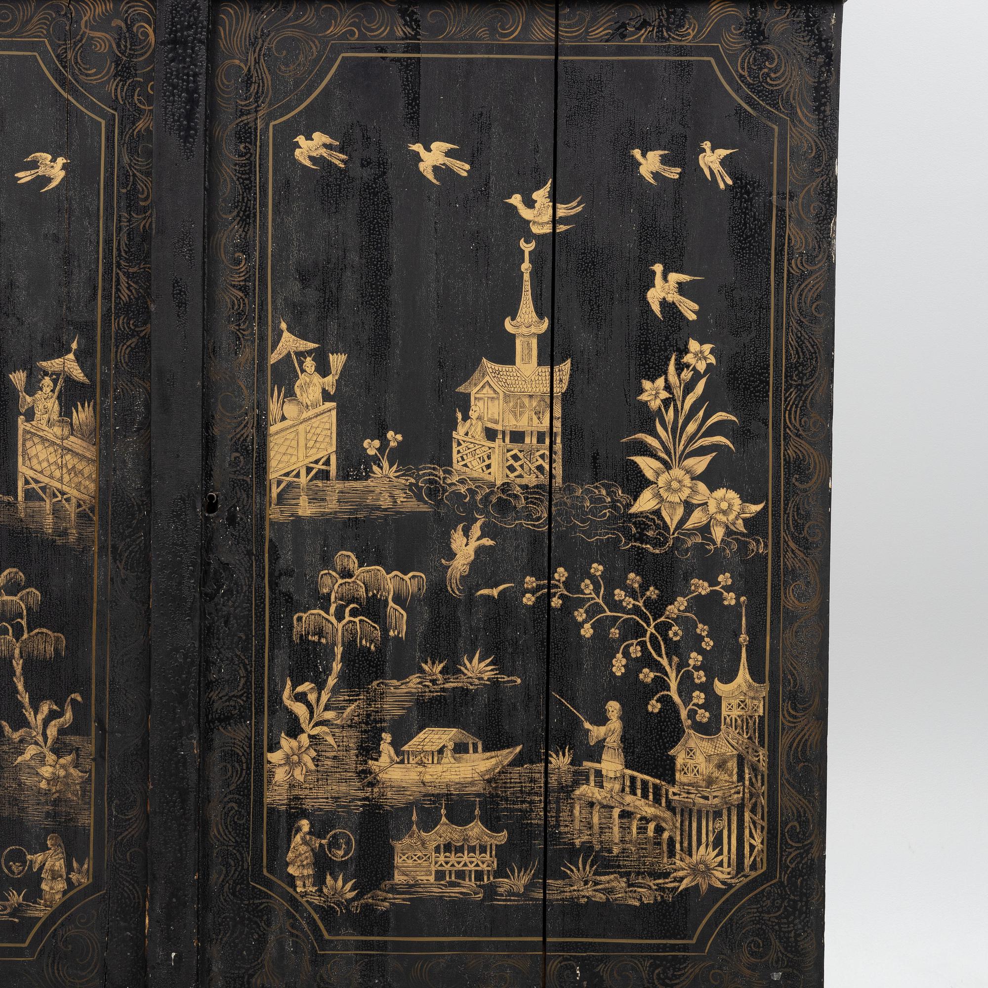 A cabinet, 19th Century.