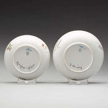 A set of two Royal Copenhagen 'Flora Danica' bowls, Denmark, 20th Century.
