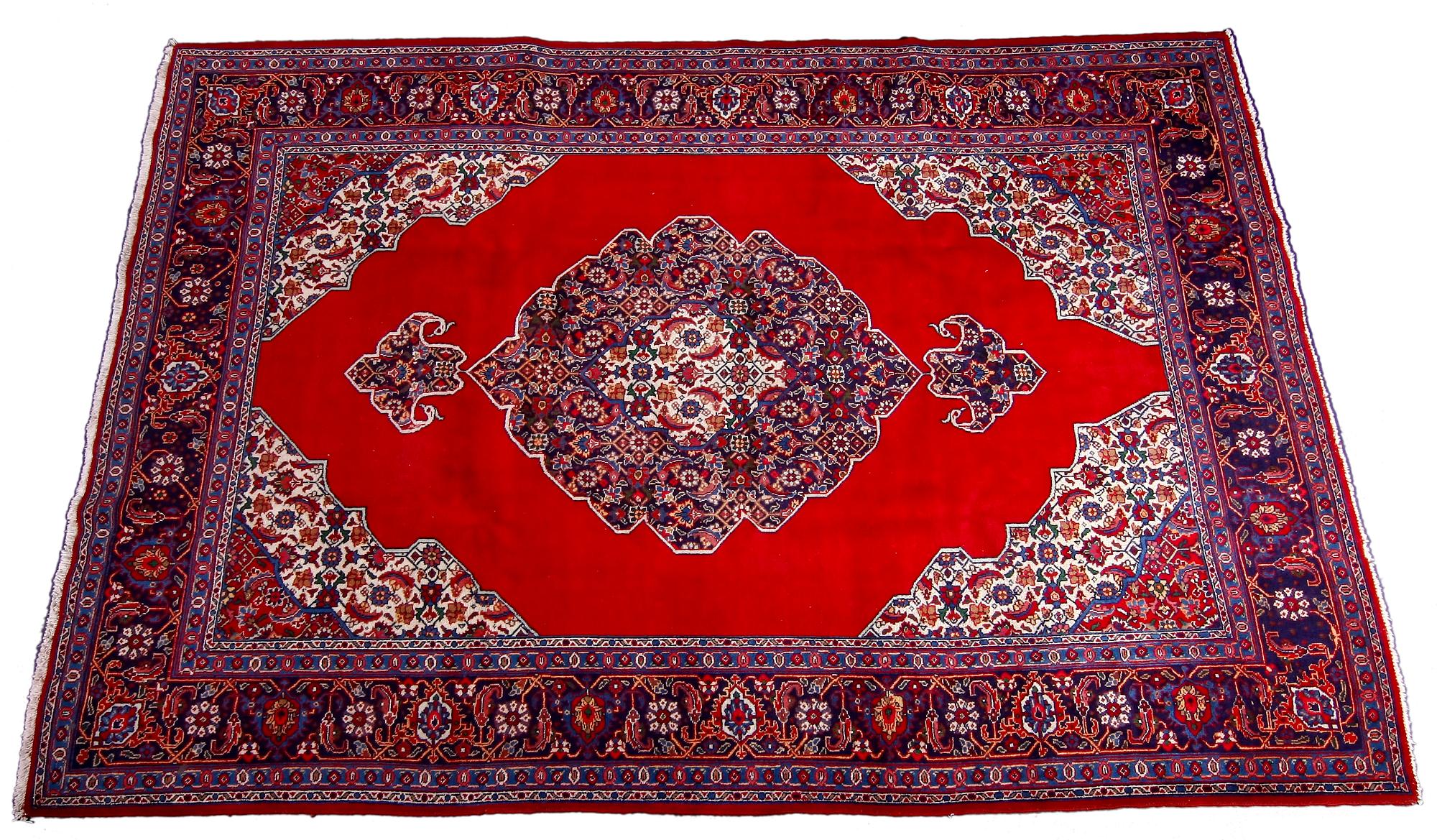 MATTA, Täbriz. Ca 335 x 230.