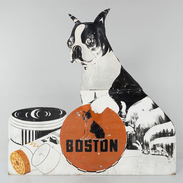 REKLAMSKYLT, plåt, "Boston", 1900-talets andra hälft.