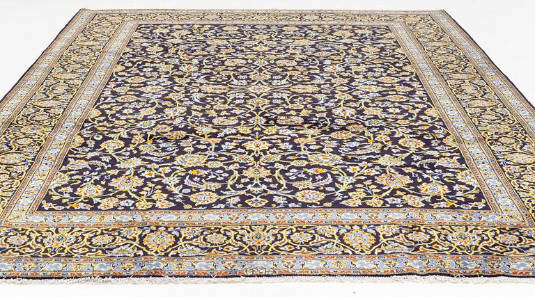 Carpet, Keshan, semi antique, 398 x 295 cm.