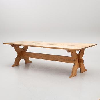 A Swedish pine table, Hälsingland, 18th-19th century.