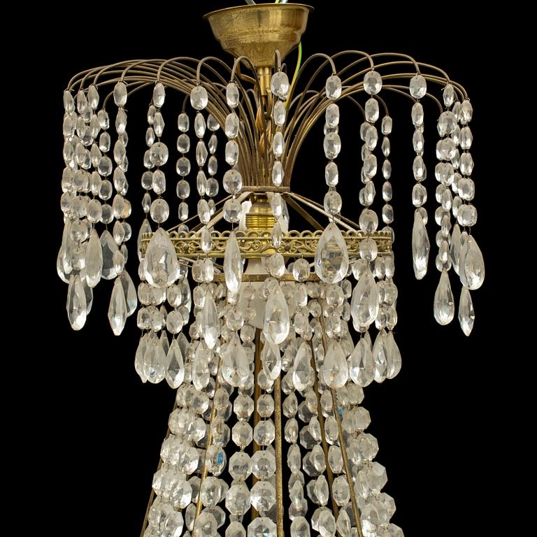 LJUSKRONA, empirestil, 1900-talets mitt. Höjd 85 cm.