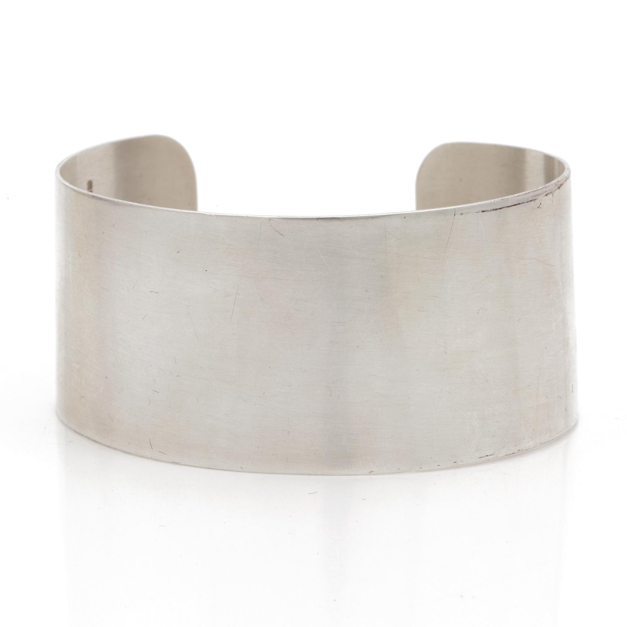 A Wiwen Nilsson sterling bangle, Lund 1965.