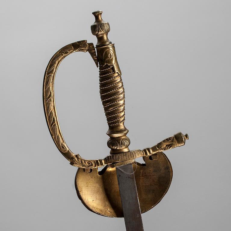 DRÄKTVÄRJA, Ryssland sekelskiftet 1800/1900.