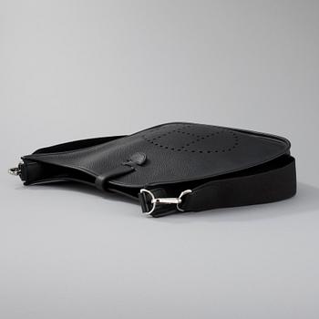 VÄSKA, "Evelyne II GM", Hermès.