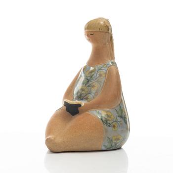 Lisa Larson, figurin, stengods, "Amalia" ur serien "ABC-flickor", Gustavsberg.