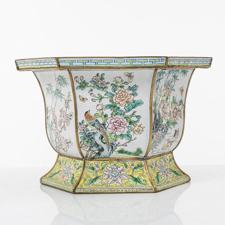 A planter, China, 20th Century.