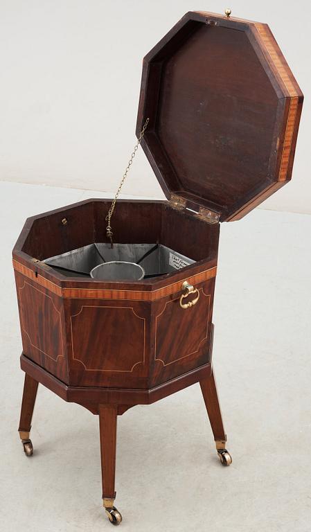 An English late 18th century wine cooler.