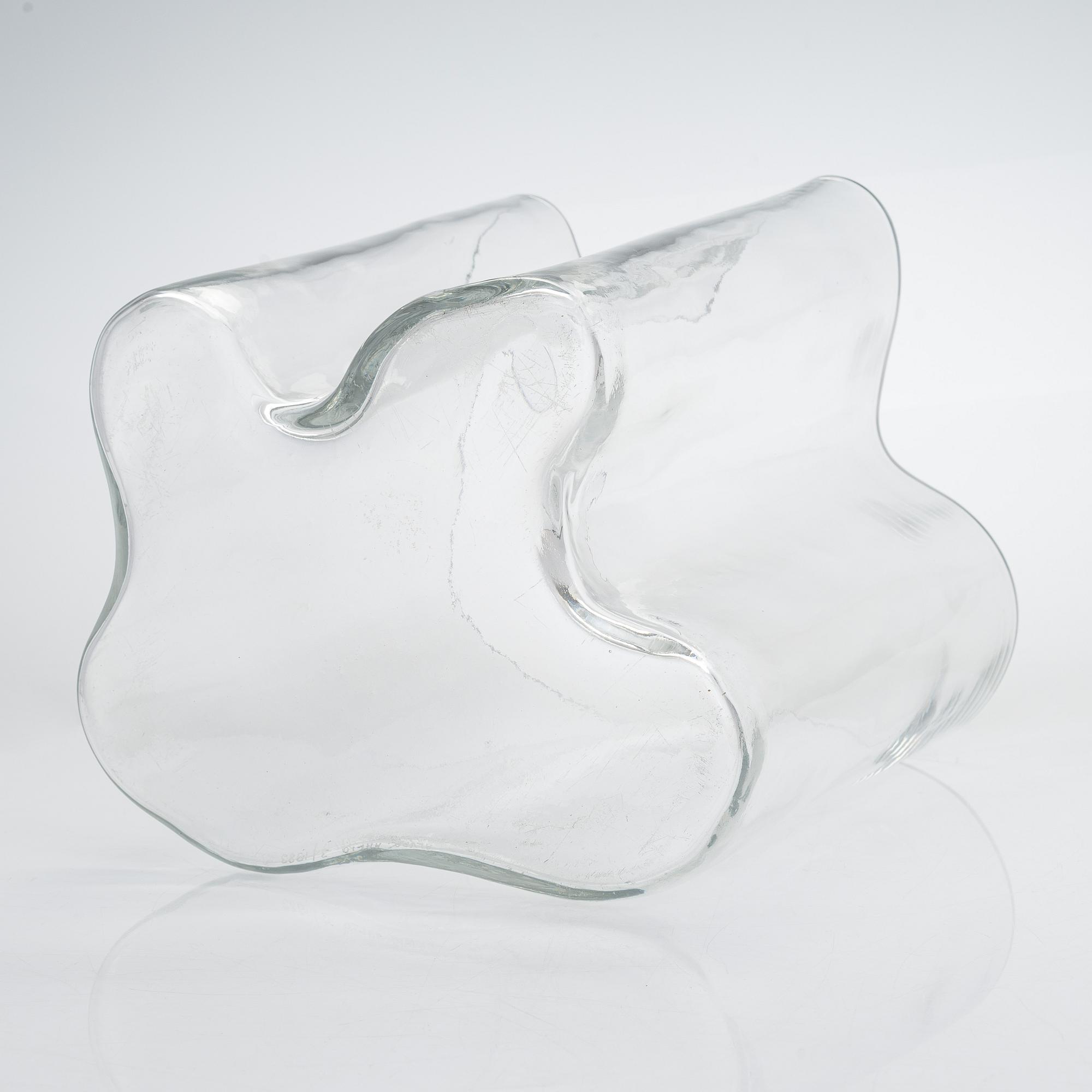 Alvar Aalto, a '3031' vase signed Alvar Aalto 3/1983.