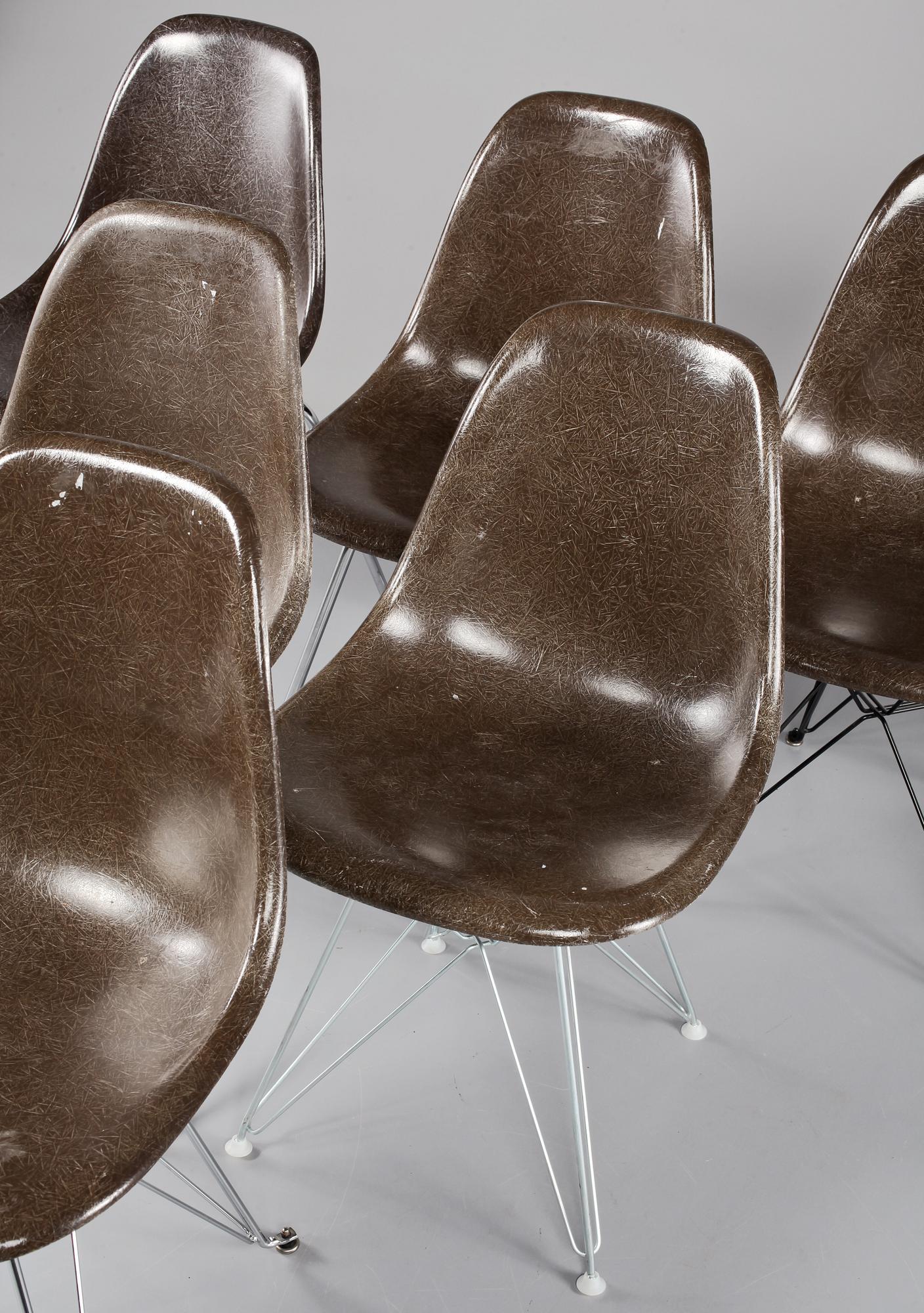 STOLAR, 6 st, "Plastic chair", Charles och Ray Eames, Vitra/Herman Miller, 1900-talets andra hälft.