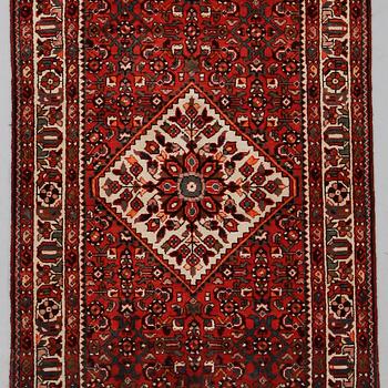 MATTA, Hamadan, ca 329 x 120 cm.