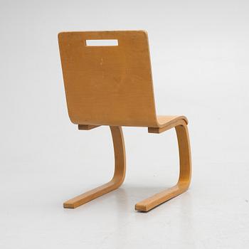 Alvar Aalto, a children's chair, model 103, 1930s.