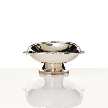 A bowl, 800/1000 silver, Vercelli, Italy, mid-20th Century.