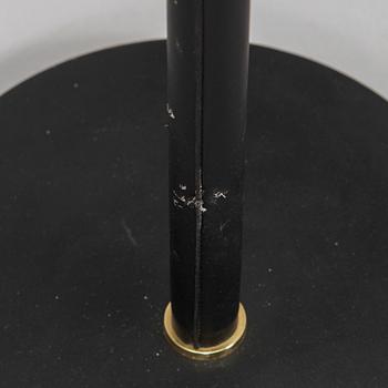 Alvar Aalto, golvlampa modell A809, Valaisinpaja 1900-talets slut.