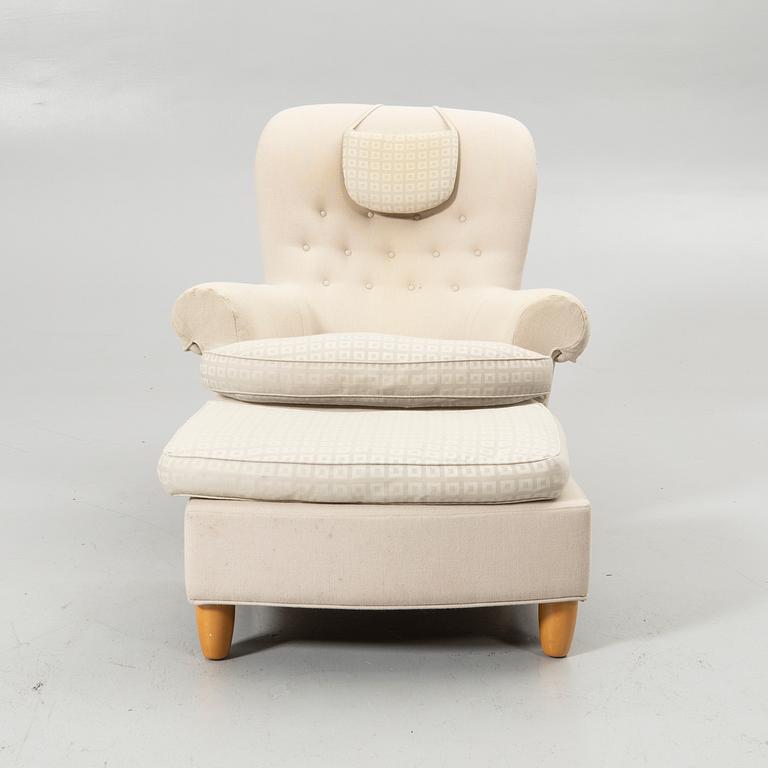 Carl Malmsten, Armchair with footstool, “Jättepaddan”, O. H. Sjögren, Tranås.