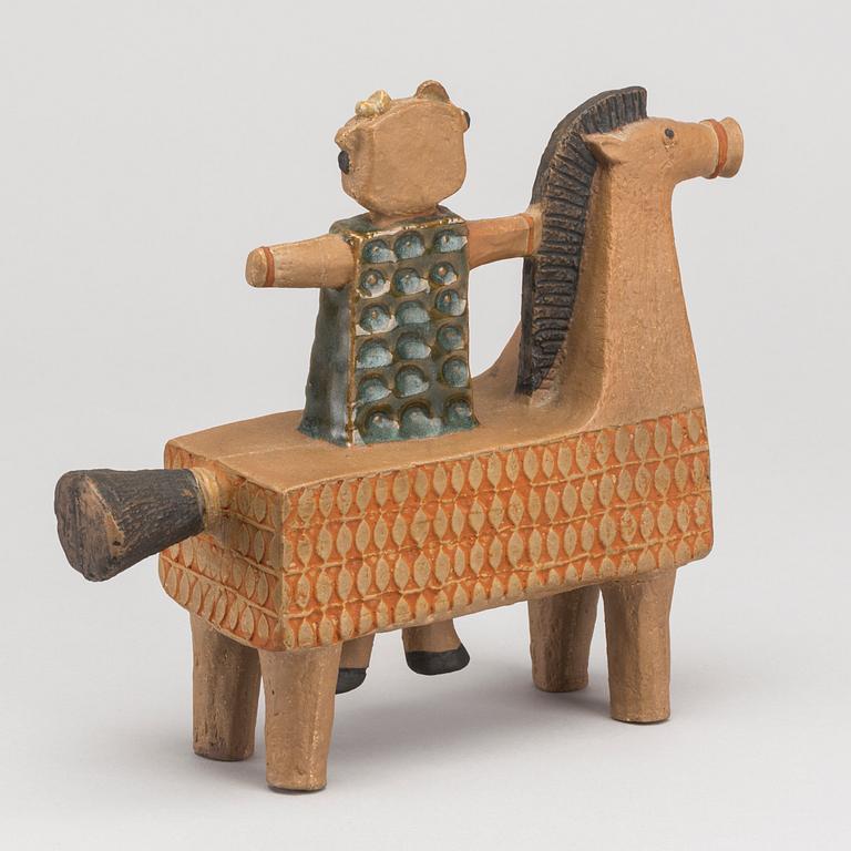 A STIG LINDBERG CERAMIC FIGURINE.