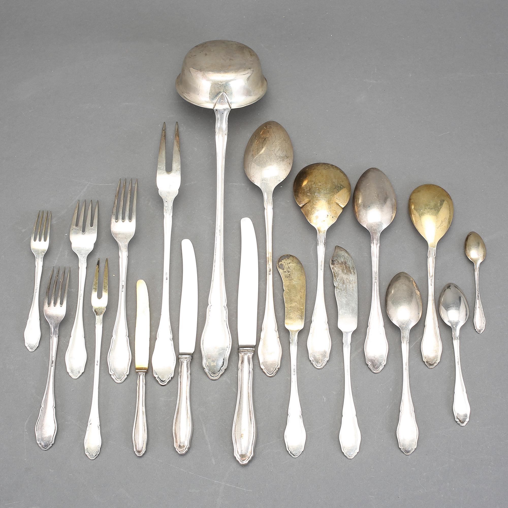 BESTICKSERVIS, 151 delar, silver, Tyskland, kring sekelskiftet 1900. Total vikt ca 6863 gram.