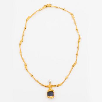 Lapponia collier 18K guld med spektrolit och briljantslipad diamant, 1976.