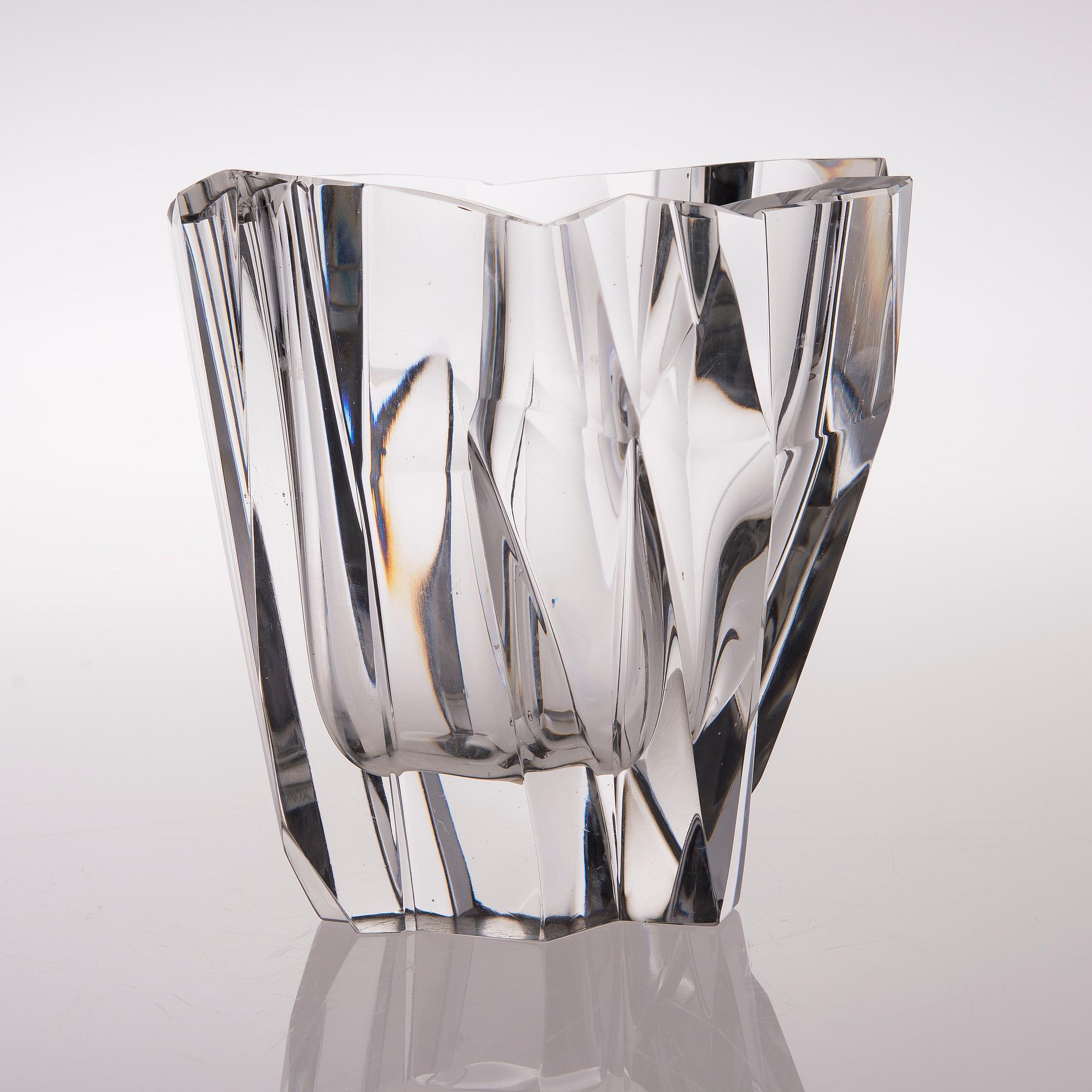 TAPIO WIRKKALA, A VASE. The Iceberg. Signed Tapio Wirkkala iittala -57.