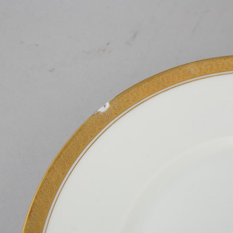 A Rosenthal white and gold art deco porcelain dinner service, 106 parts.