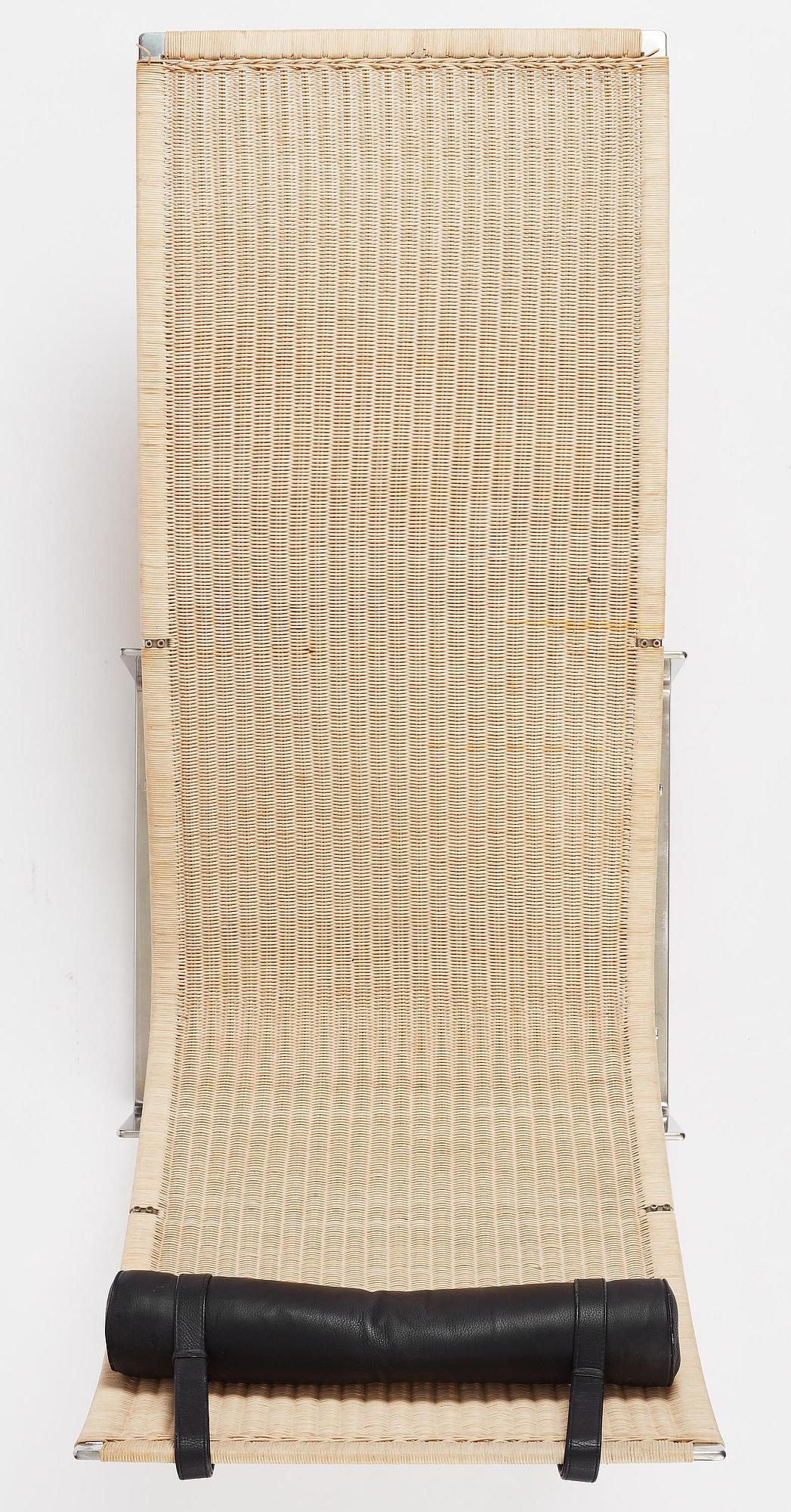 Poul Kjaerholm, liggfåtölj, "PK24", Fritz Hansen, Danmark, 1999.